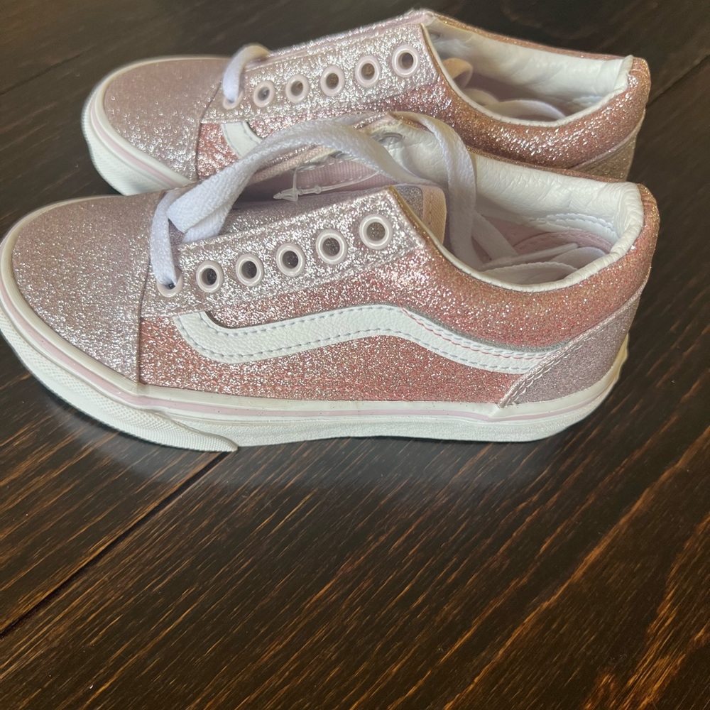 Girls sparkly pink Vans